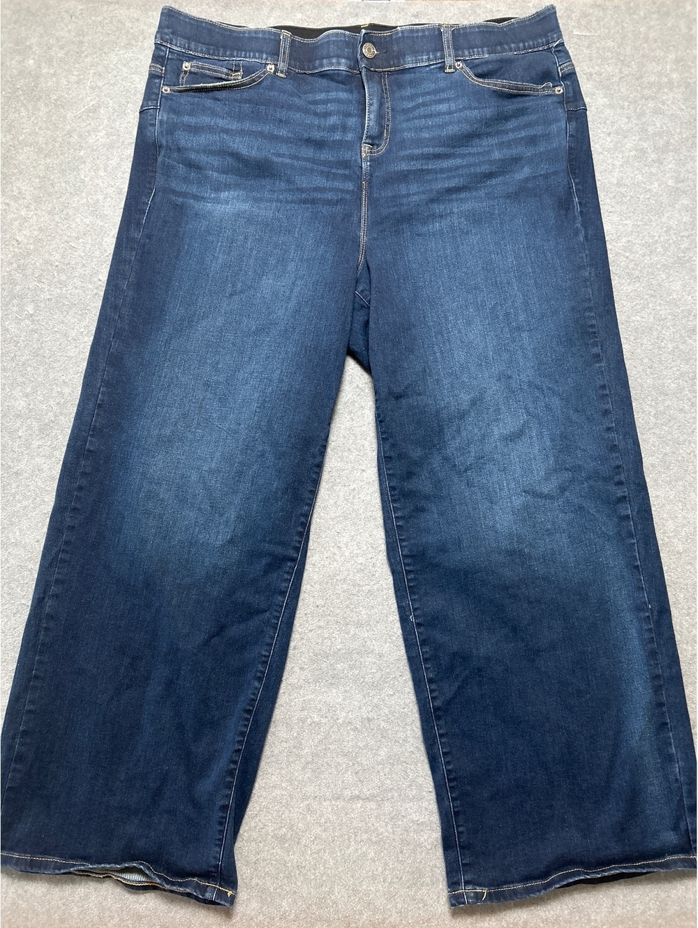Torrid Bombshell Wide Leg Super Soft Jeans Size 22R